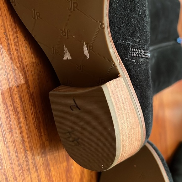 Jack Rogers Sawyer Black Suede Boots 8 - Picture 6 of 14
